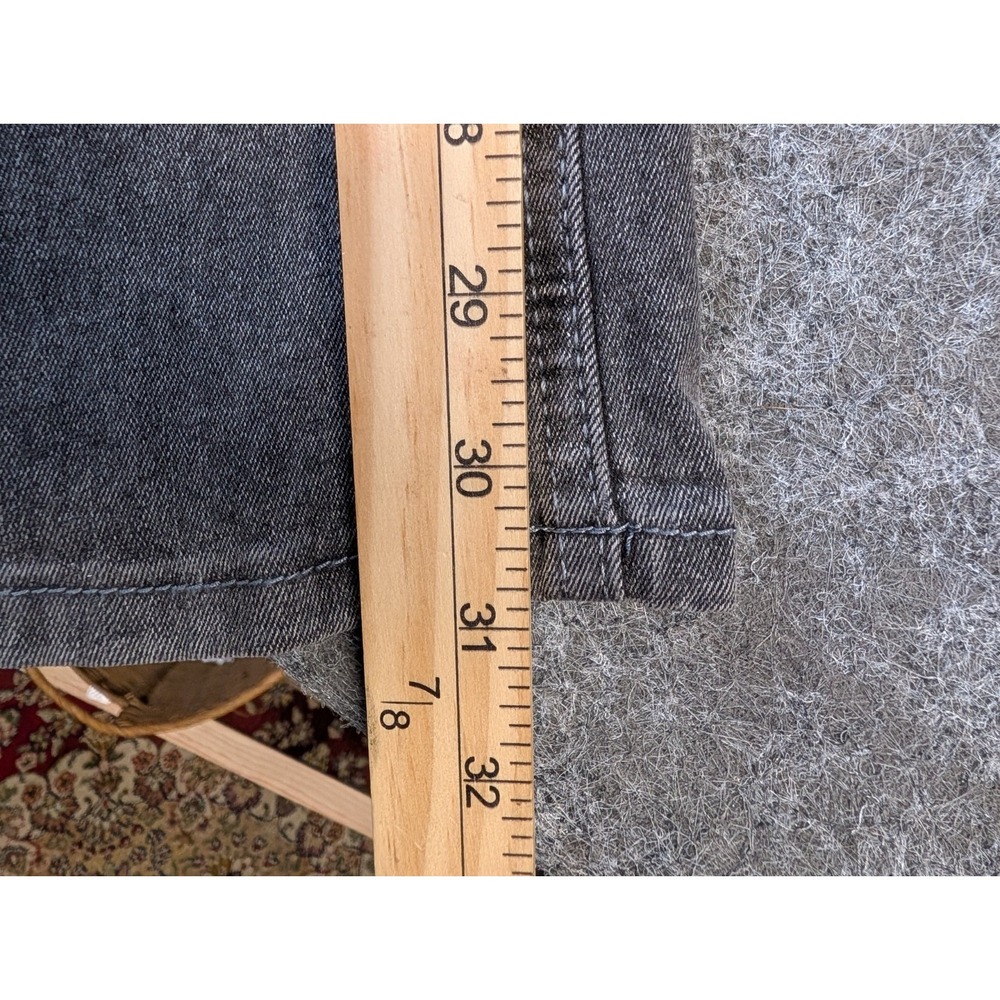 NWT Flamingo Black/Gray Stretch Jeans Size M Distressed Made For Curves Flare - Picture 9 of 10